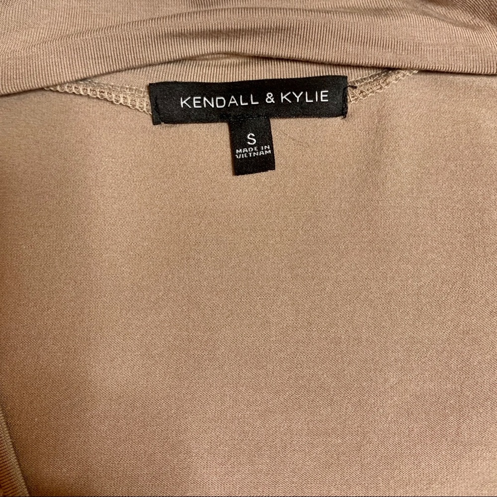 Kendall and Kylie Tan/Beige Bodysuit Size … - Picture 8 of 10